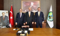 Menemen Belediye Başkanı Aydın Pehlivan, adliye yöneticilerini ağırladı!