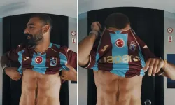 Mohamed Salah'ın karnındaki iz nedir, ameliyat mı geçirdi? Bordo-mavili karede o detay konuşuldu