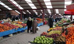 İzmir Pazarcılar Derneği Başkanı Faysal Acar’dan Seferihisar’daki tahsis bedeline: “Birileri cebini doldurmaya kalkmış”