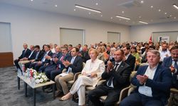 İzmir’de Tarım Ekonomisi ve Teknolojisi Zirvesi: “Tarım artık milli güvenlik meselesi”
