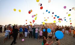 Türkiye DMD Hastası Göktuğ İçin Tek Yürek Oldu: Efes Selçuk'ta balonlar gökyüzüne bırakıldı