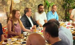 Konak Belediye Başkanı Mutlu Kemeraltı esnafıyla buluştu!
