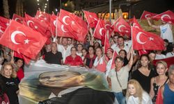 Güzelbahçe Kurtuluşun 104. yılını fener alayı ve dev konserle kutluyor!