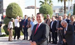 Torbalı'da 104. yıl coşkusu: Başkan Övünç Demir'den "İnadına Cumhuriyet" vurgusu!
