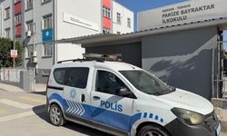 Öğretmen şüphe üzerine fark etti! 1. sınıf öğrencisinin çantasından tabanca çıktı