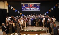 AK Parti Menderes teşkilatı kenetlendi: 30 aylık dönem başlıyor