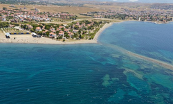 İzmir’de sakinliğin adresi Akarca: Deniz, tarih ve huzur bir arada