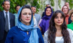 Anne Yarısı hangi şehirde çekiliyor, konusu ne ve oyuncu kadrosunda kimler var?