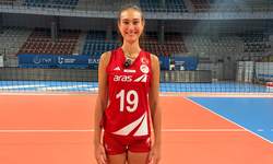 Milli voleybolcu Defne Başyolcu Son Mühür’e konuştu: “Kendinize inanın ve hayallerinizin peşinden gidin”