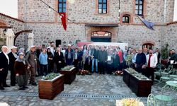 Bergama’da yılların imar düğümü çözüldü: Hak sahipleri tapularına kavuştu!