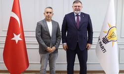 Bilal Saygılı, İzmir Anadolu Birliği Genel Başkan Yardımcısı Gökhan Yıldız’ı il başkanlığında ağırladı