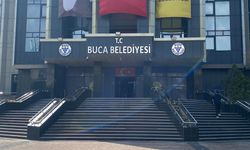 Buca’da memurlar için eylem günüydü: Belediye önü boş kaldı!