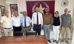 CHP İzmir'den siyasi partilere ziyaret turu