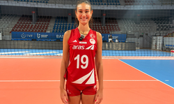 Milli voleybolcu Defne Başyolcu Son Mühür’e konuştu: “Kendinize inanın ve hayallerinizin peşinden gidin”