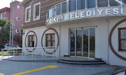 Dikili’de TİS krizi patladı: Sendikadan 'haklarımız durduruldu' iddiası! Memurlar sokağa mı çıkacak?