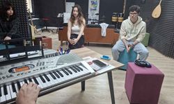 Genç İzmir’den sanat dünyasına 11 yeni isim!
