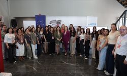 Genç kadınlar Konak’ta buluştu! “Asla vazgeçmeyin, korkmayın”