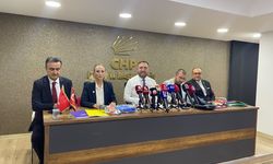 Gümrükçü Çiğli'nin transfer iddialarına Murat Bakan üzerinden yanıt verdi: " Bacakları titriyor mu?
