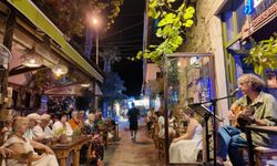 İzmir Foça'da Haluk Çetin’den unutulmaz sezon finali