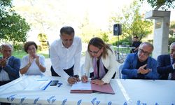 İmzalar atıldı, işçinin yüzü güldü: Güzelbahçe’de ek zam ve izin parası müjdesi