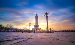 İzmir’in geçmişine dijital yolculuk! Kent Rehberi yenilendi