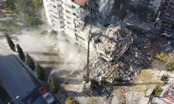 JMO İzmir Şube Başkanı Önalan: "İzmir'in altyapısı nüfusu taşımıyor"