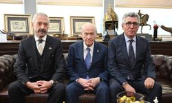 MHP lideri Devlet Bahçeli'nin barış siyasetinin son meyvesi Saral-Şahin ailelerinin el sıkışması oldu! Sedat Peker'den uzlaşıya tam destek var