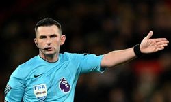 Türkiye İtalya maçının hakemi Michael Oliver kimdir, kaç yaşında ve nereli?