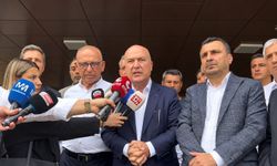 Heyetle Manisa'ya giden İzmir Milletvekili Bakan: "Güvenlik öğrencilerden önce kaçmış!"