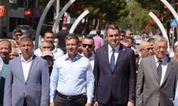'AK Parti'ye geçiyor' denmişti! Başkan Okuroğlu YENİ Parti protokolünde