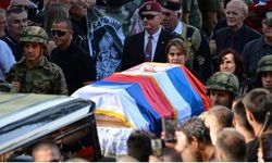 Bosna Kasabı Ratko Mladiç'in cenaze törenine İzmir'den sert tepki: Katliamları unutmayacağız, unutturmayacağız!