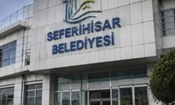 Art arda yapılan operasyonlarla yönetim kadrosu çöktü: Seferihisar belediyesi tarihe geçti!