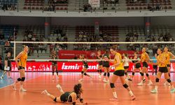 İzmir’de dev final: Eczacıbaşı ile VakıfBank karşı karşıya