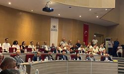 Gaziemir Meclisi’nde yeni siyasi harita: İşte partilerin sandalye sayıları!