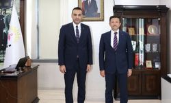 Hamza Dağ, Onur Emrah Yıldız'ı ziyaret etti: Çiğli için yeni yatırımlar konuşuldu