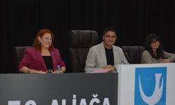 Aliağa'da müdürlükler değişti! Başkan Acar: "Ekibimle gurur duyuyorum"