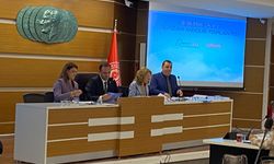 Bornova Meclisi'nde İZSU'ya eleştiri! AK Partili Üye'ye Eşki'den renkli yanıt: "Ağzın bal yesin"