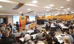 Bornova Meclisi'nde gündem '24 TL'! AK Parti'den eleştiri! Muhtarlıklara 50 bin TL destek kararı