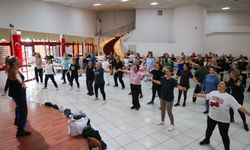 Buca’da kadınların yeni sabah rutini: Bu kurslarda kayıt şartı yok!