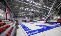 İzmir’de sporcuların adresi yenilendi! O salon yeni yüzüne kavuştu
