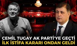 Cemil Tugay AK Parti'ye geçti, ilk istifa kararı ondan geldi: Şiirle duyurdu!