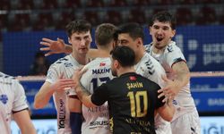 Efeler Ligi'nde Altekma evinde mağlup