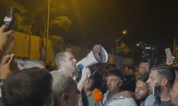 YENİ Parti eyleminde arbede: Polis provakasyona izin vermedi