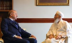 Erdoğan’dan yıllar sonra hocasına ziyaret: Kur’an-ı Kerim hocasıyla buluştu