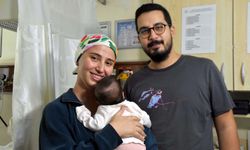 Kanser teşhisi aldı, 2 hafta sonra anne oldu: Bebeğim için yaşıyorum