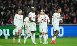 Galatasaray ve Fenerbahçe derbilerinde Osimhen farkı: Nijeryalı yıldızın forma giydiği karşılaşmalarda sarı lacivertlilerin galibiyeti yok