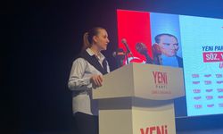 YENİ Parti Kongresinde gençlik çıkışı: "Lütfen o koltuklardan kalkın, gençlerin önünü açın”
