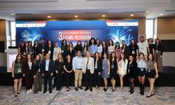 İzmir bilimde tek yürek: 3. Uluslararası Pediatri Kongresi tamamlandı
