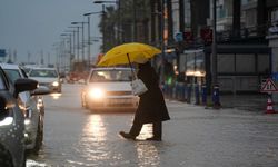İzmir'in 5 günlük hava tablosu şekillendi: Hafta sonu sakin, yeni haftada sağanak var