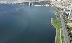 İzmir Körfezi ve kıyıları için çözüm masada: Denizden çıkan çöp değere dönüşecek!